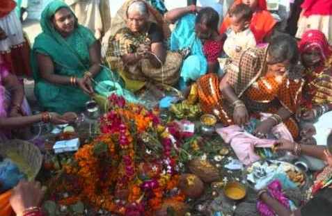 हर्षोल्लासका साथ मनाइँदै जितिया पर्व : आज पर्वको मुख्य दिन